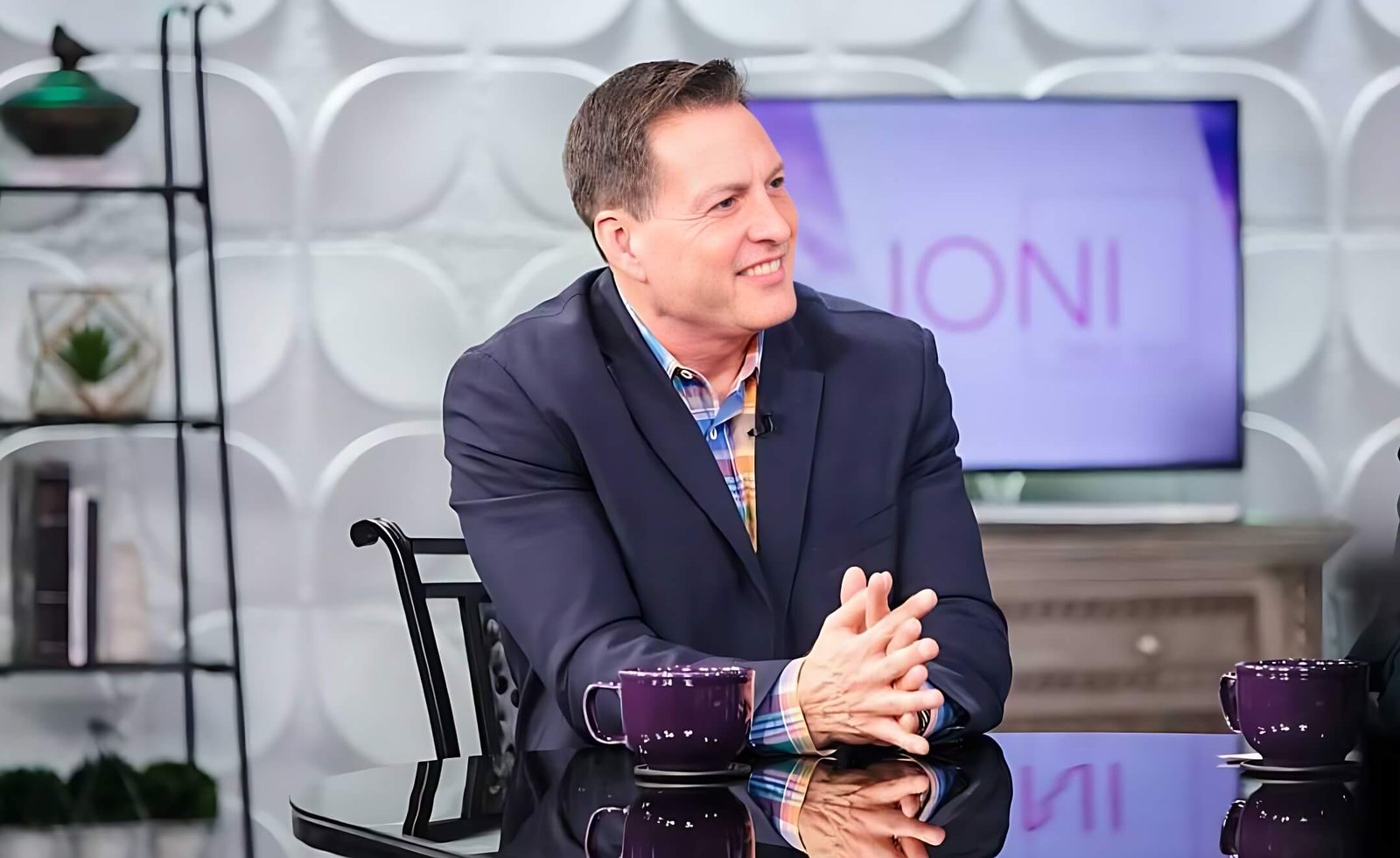 Dr. Doug Weiss Net Worth 2025 - Age, Bio, Wiki, Wife, Height & Facts!