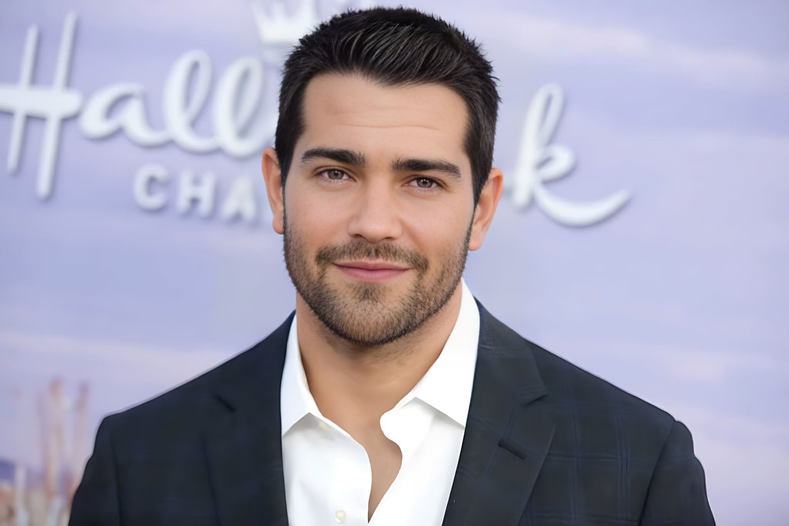 Jesse Metcalfe Net Worth 2025 - Age, Bio, Wiki, Wife, Height & Facts!